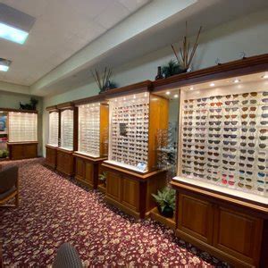 santisi vision care.